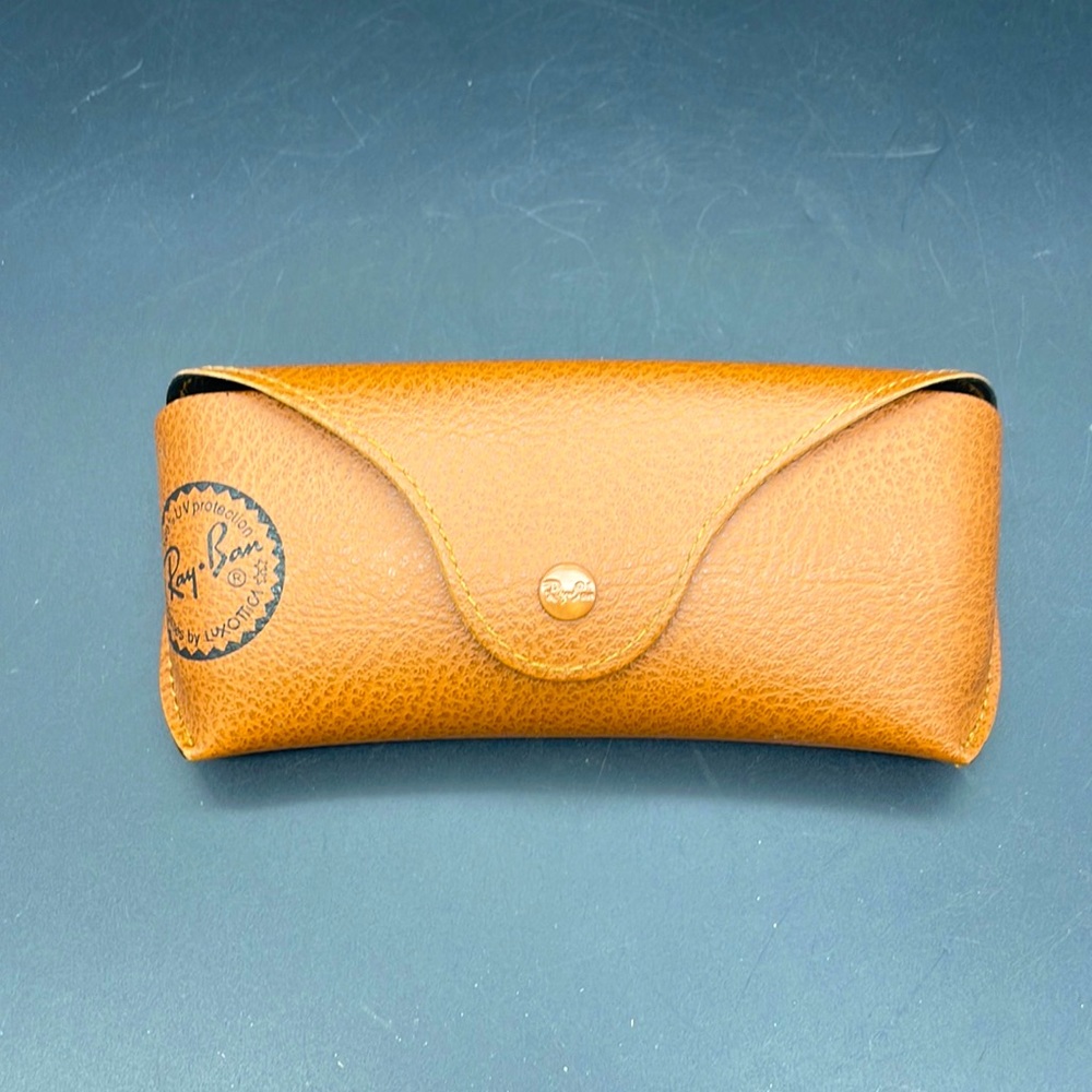 Ray Bans Leather Tan Case